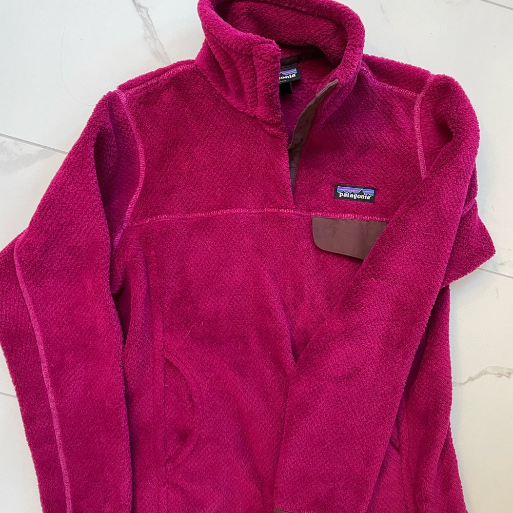 Patagonia T-snap women’s fleece pullover.